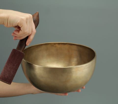 Thérapie Sonore : Harmoniser Corps et Esprit par les Vibrations