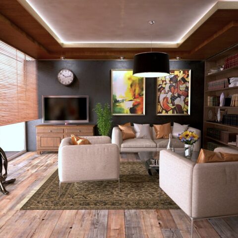 Intérieur de salon accueillant avec un design moderne avec un mobilier confortable et une décoration élégante.